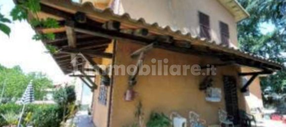 2 bedrooms Villa in Castel del Piano, Italy No. 281892 8