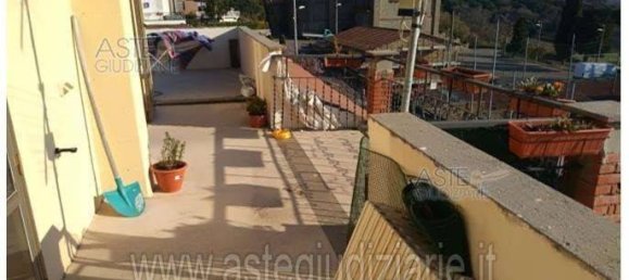 Apartamento de 2 dormitorios en Montefiascone, Italy No. 262547 12