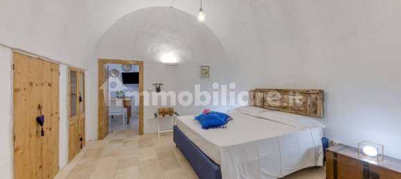 7 chambres Villa à Salve, Italy No. 262070 28