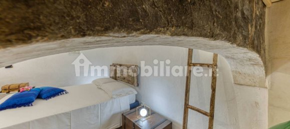 7 chambres Villa à Salve, Italy No. 262070 33