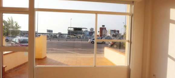  عقار تجاري في Alicante, Spain 65متر مربع رقم 184649 3