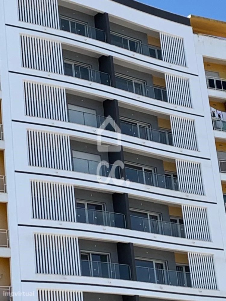 2 bedrooms Apartment in Corroios, Portugal No. 154259