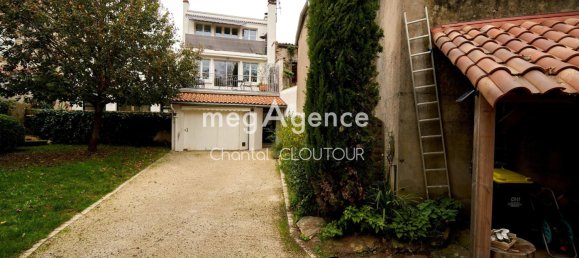 5 bedrooms House in Clisson, France No. 100840 2