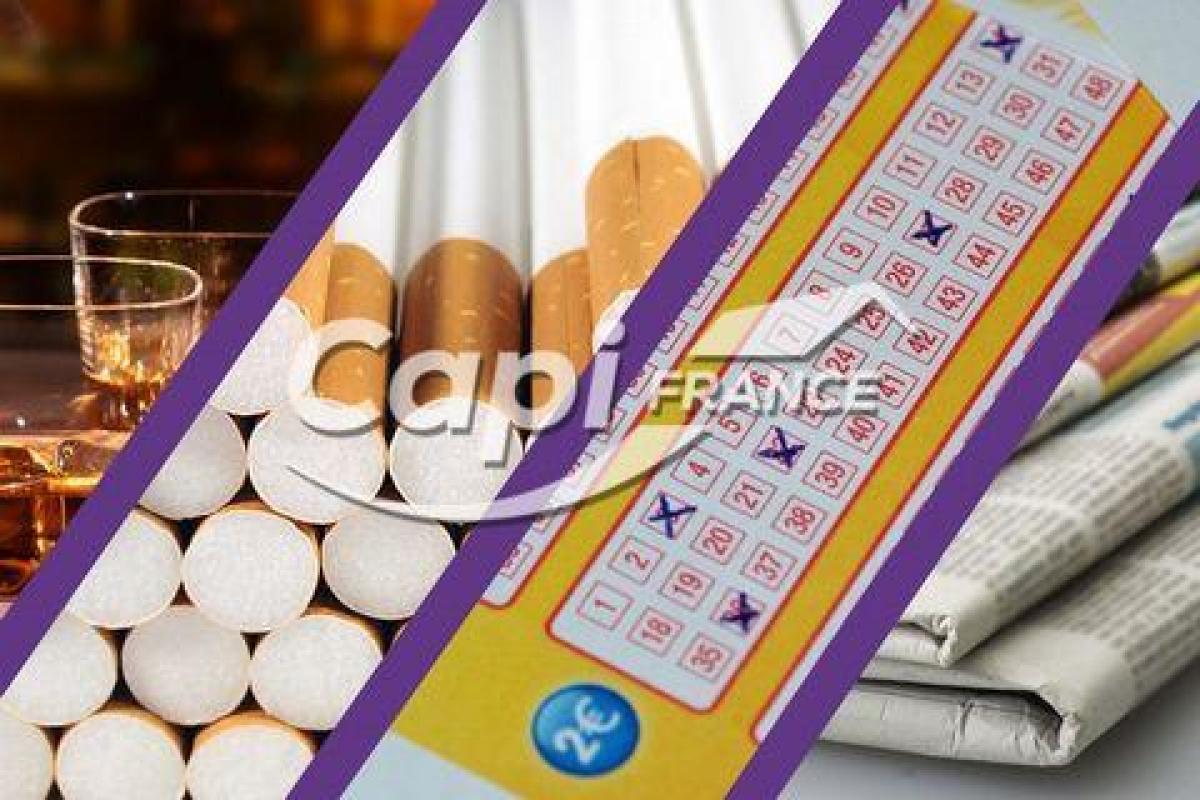 Oficina en Quimper, France 150 m² No. 18481