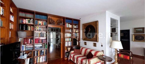 Apartamento de 7 dormitorios en Voghera, Italy No. 341512 6