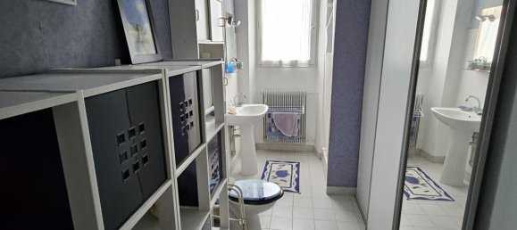 5 bedrooms House in Flins-sur-Seine, France No. 331299 16