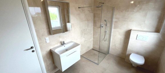 Таунхаус с 5 комнатами в Штрасхоф ан дер Нордбан, Австрия № 93990 4