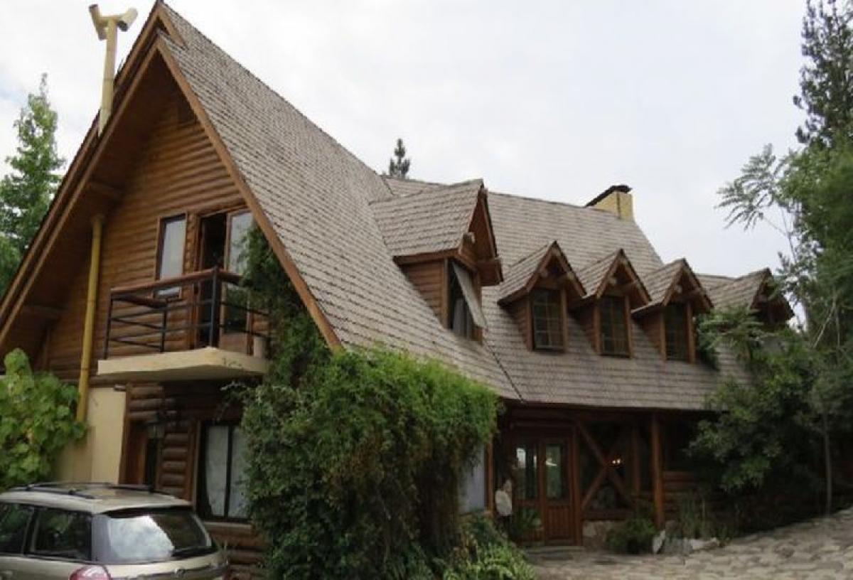 5 bedrooms House in Santiago, Chile No. 2060