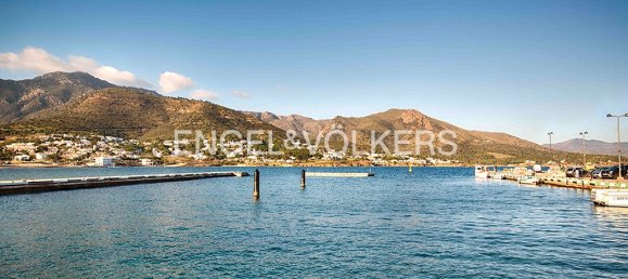 858m² Land in El Port De La Selva, Spain No. 166597 2