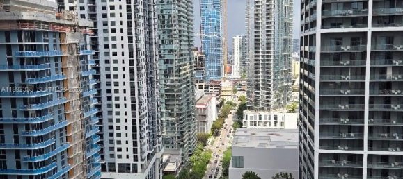 1 غرف نوم عقار تجاري في Miami, الولايات المتحدة رقم 614831 5