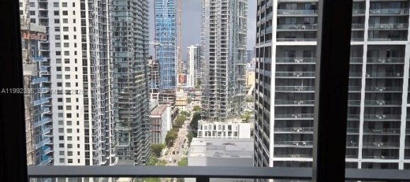1 غرف نوم عقار تجاري في Miami, الولايات المتحدة رقم 614831 4