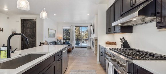 Bungalow de 3 dormitorios en Silverthorne, USA No. 560321 9