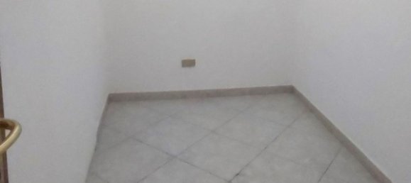 3-Zimmer Wohnung in Solaro, Italy, Nr. 94681 11