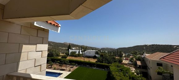 5 bedrooms Villa in Palodeia, Cyprus No. 1522 16