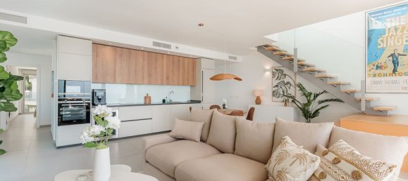 Ático de 3 dormitorios en Benalmádena, Spain No. 179969 8