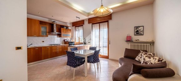 8 chambres Villa à Verona, Italy No. 352959 20