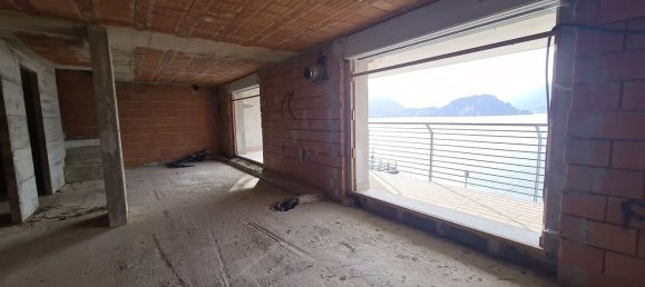 4 Schlafzimmer Villa in Varenna, Italy, Nr. 109207 24