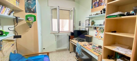 3 rooms Apartment in Bitonto, Italy No. 24974 13