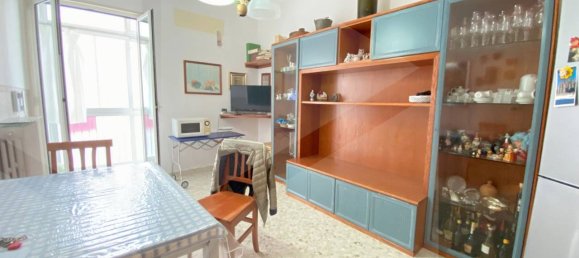 3 rooms Apartment in Bitonto, Italy No. 24974 7