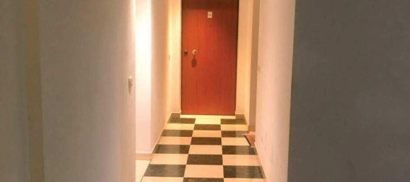 3 rooms Apartment in Loreggia, Italy No. 11246 12