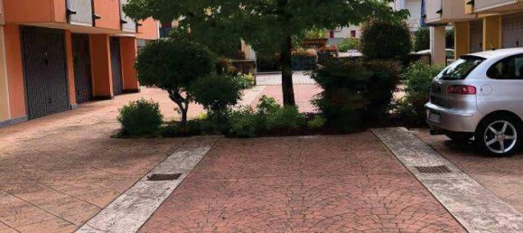 3 rooms Apartment in Loreggia, Italy No. 11246 8