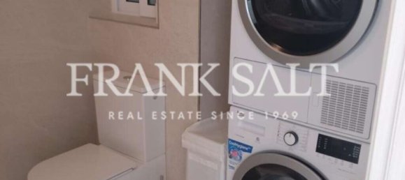 3 bedrooms Penthouse in Gzira, Malta No. 9693 15