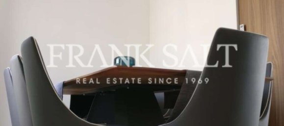 3 bedrooms Penthouse in Gzira, Malta No. 9693 3