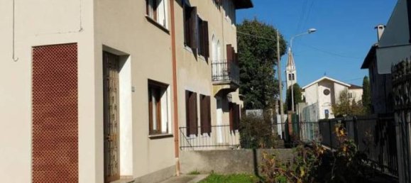 5 rooms Villa in Pordenone, Italy No. 37021 38