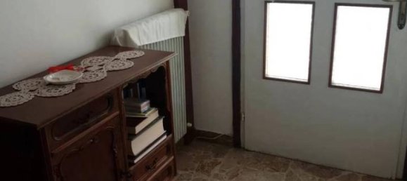 5 rooms Villa in Pordenone, Italy No. 37021 11