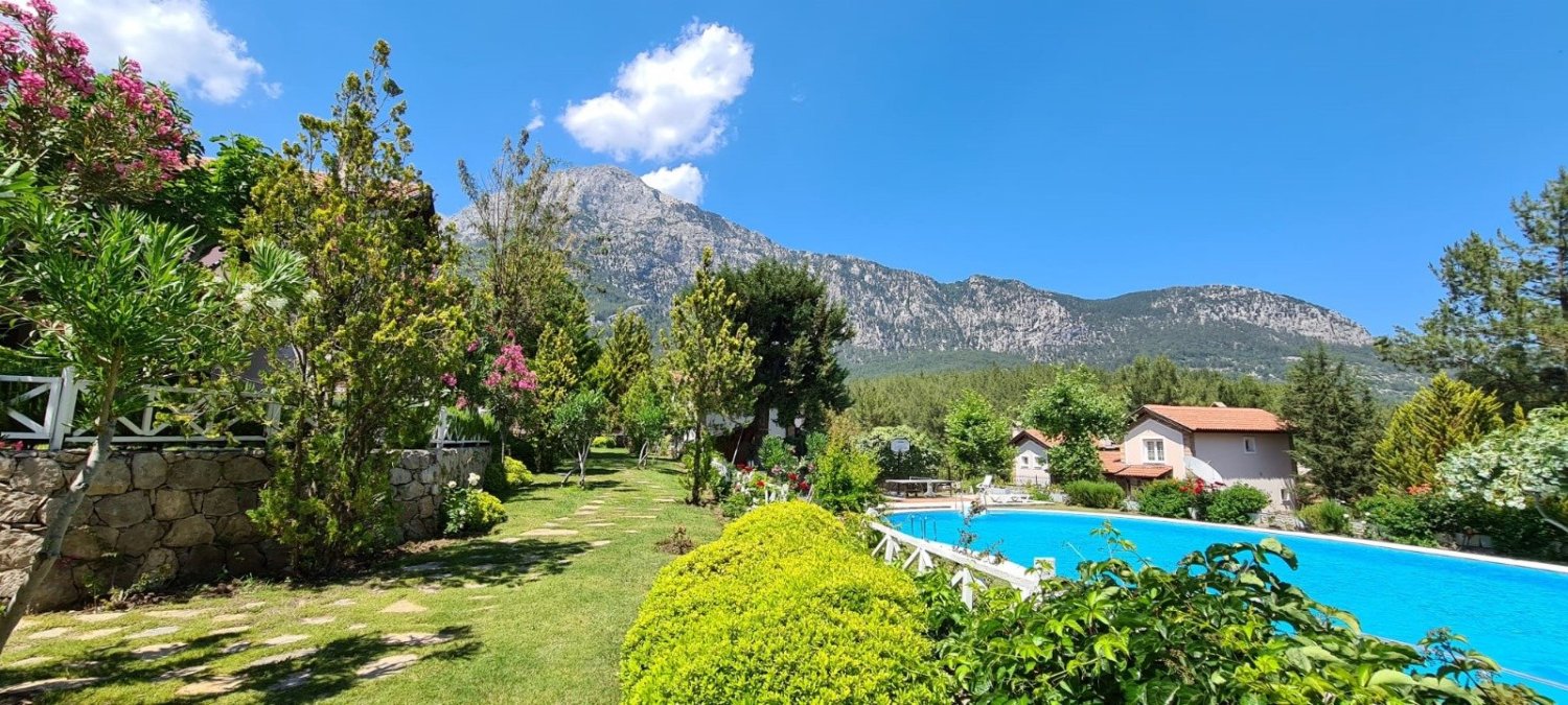 Villa 3+1 in Kemer, Turkey No. 34181