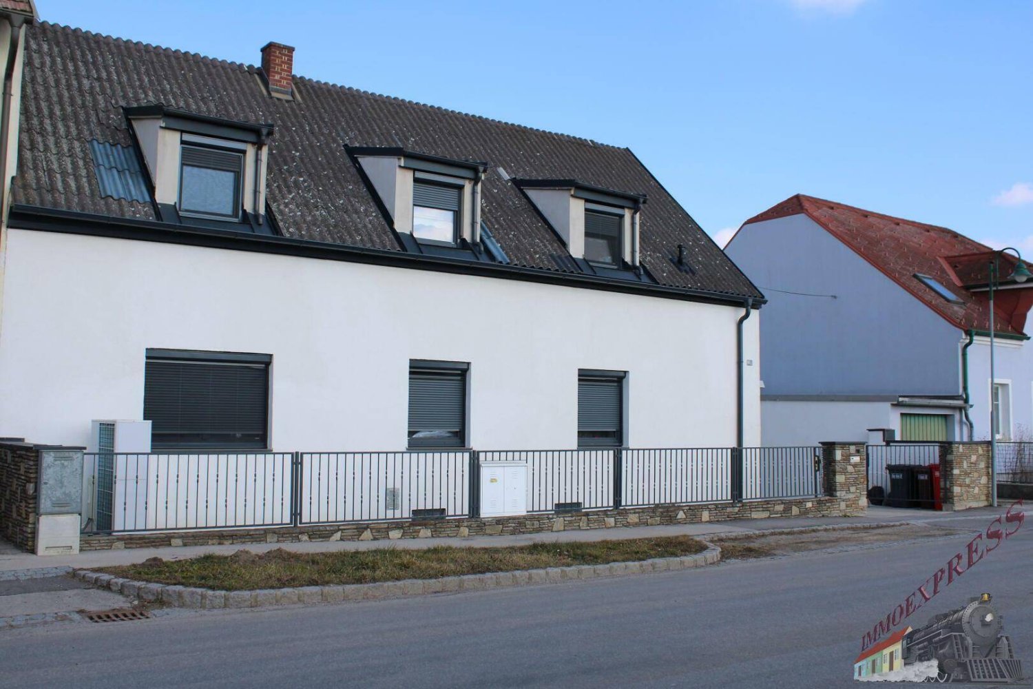 9 rooms House in Sierndorf, Austria No. 160037