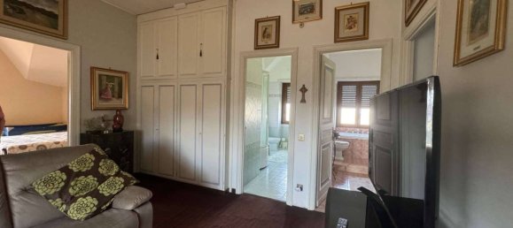 5 bedrooms Villa in Ardea, Italy No. 342404 8