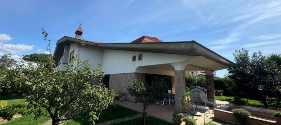 5 bedrooms Villa in Ardea, Italy No. 342404 18