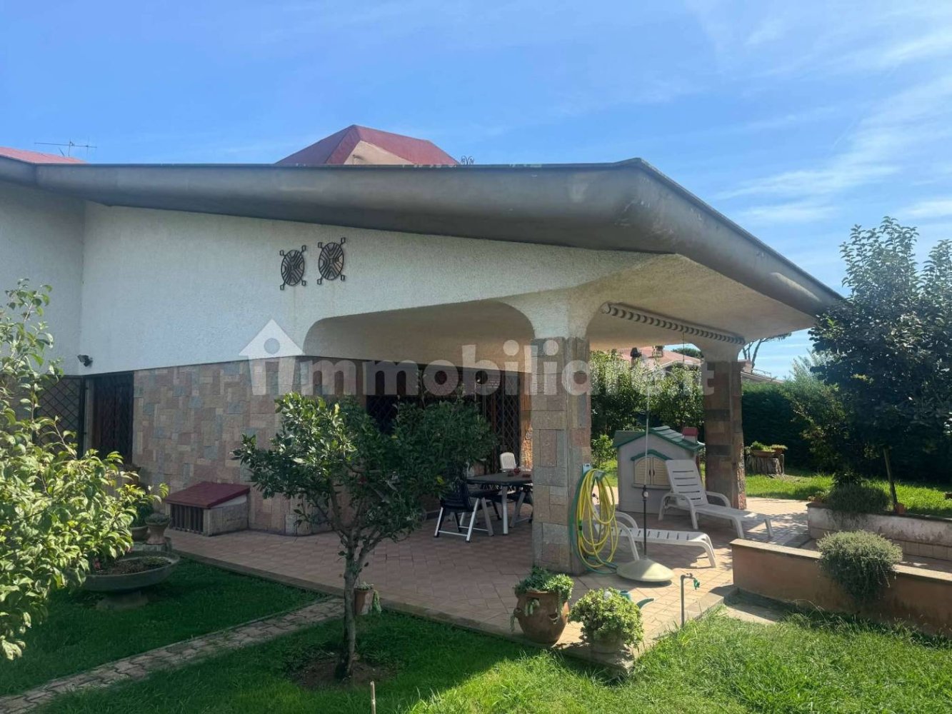 5 bedrooms Villa in Ardea, Italy No. 342404