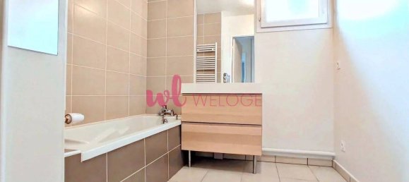 2 Schlafzimmer Wohnung in Rhone, France, Nr. 316265 8