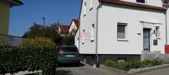 4 bedrooms Townhouse in Tuttlingen, Germany No. 70411 2