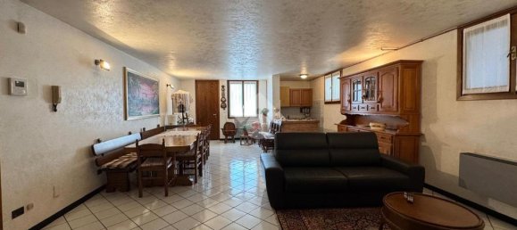 3 chambres Villa à Madone, Italy No. 210552 29