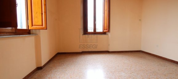 Дом с 5 спальнями в Лукка, Италия № 102347 14