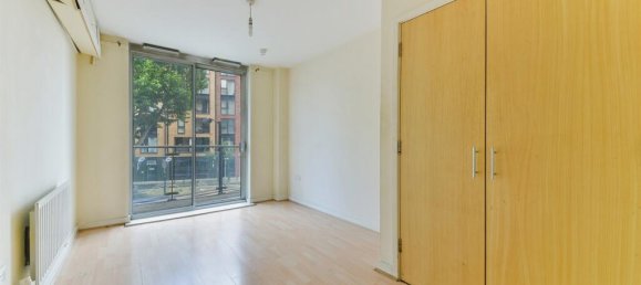 2 bedrooms Apartment in London, United Kingdom No. 9895 8