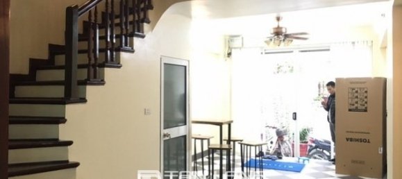7 bedrooms House in Tay Ho, Vietnam No. 2106 3