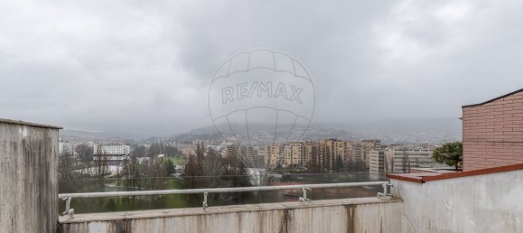 Dúplex de 3 dormitorios en Braga, Portugal No. 82606 27