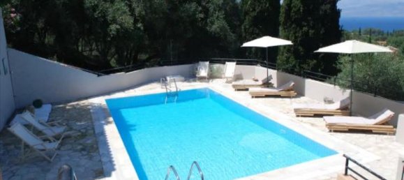 450m² Townhouse in Corfu, Greece No. 5011 3