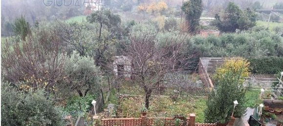 5-salle Appartement à Collesalvetti, Italy No. 42846 9