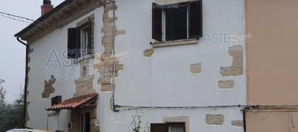 5-salle Appartement à Collesalvetti, Italy No. 42846 3