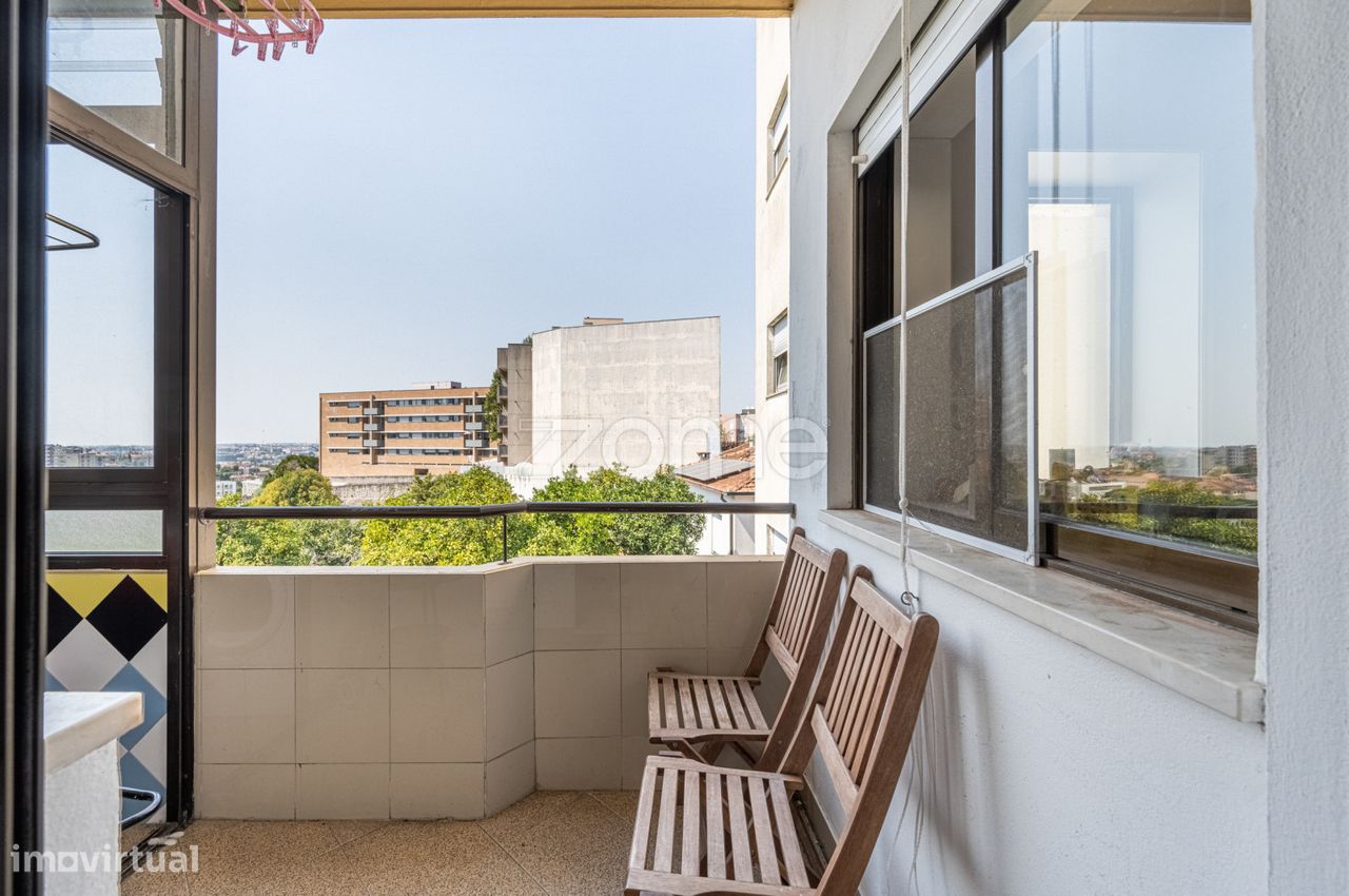 2 bedrooms Apartment in Aguas Santas, Portugal No. 294299