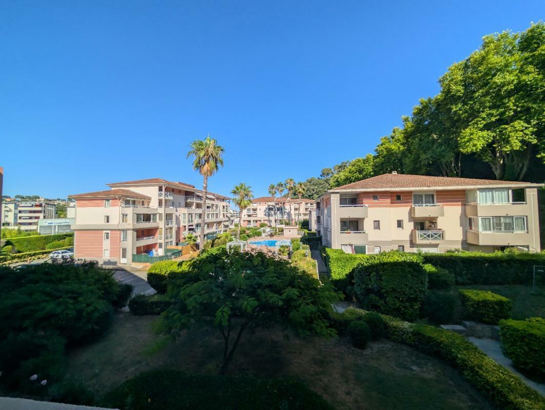 1 bedroom Apartment in Cagnes-sur-Mer, France No. 349885