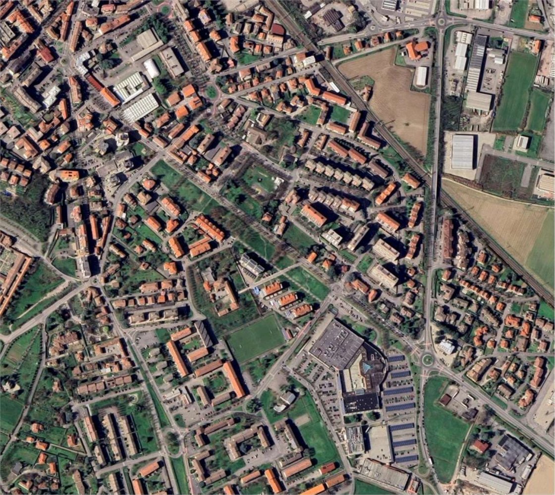 Apartamento de 4 habitaciónes en Tortona, Italy No. 34009