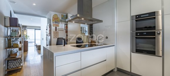 4 bedrooms House in Porto, Portugal No. 38968 4