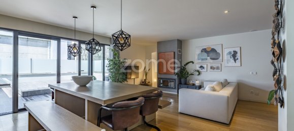 4 bedrooms House in Porto, Portugal No. 38968 13