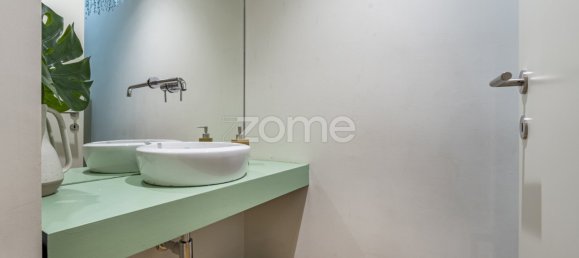 4 bedrooms House in Porto, Portugal No. 38968 16